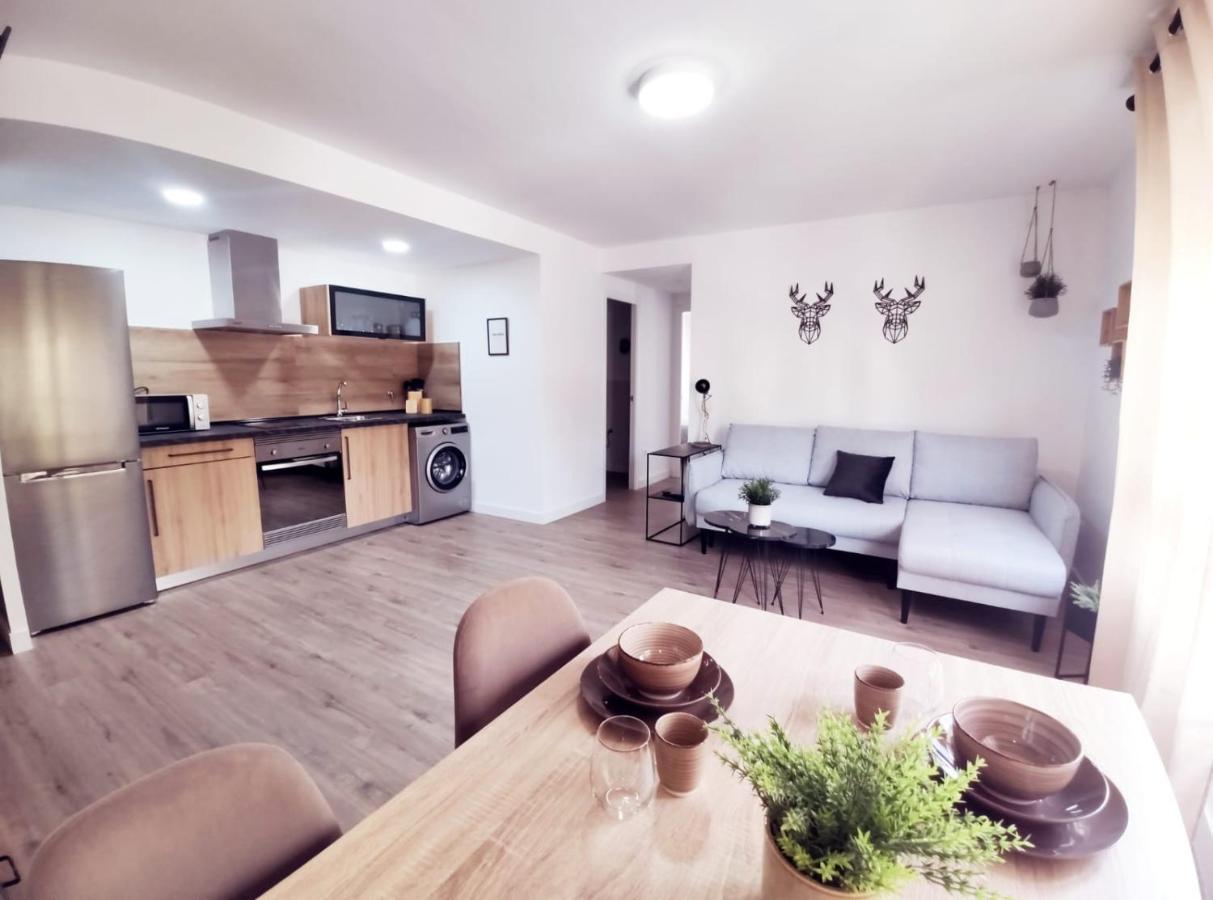 Apartamento Collarada Jaca Eksteriør billede